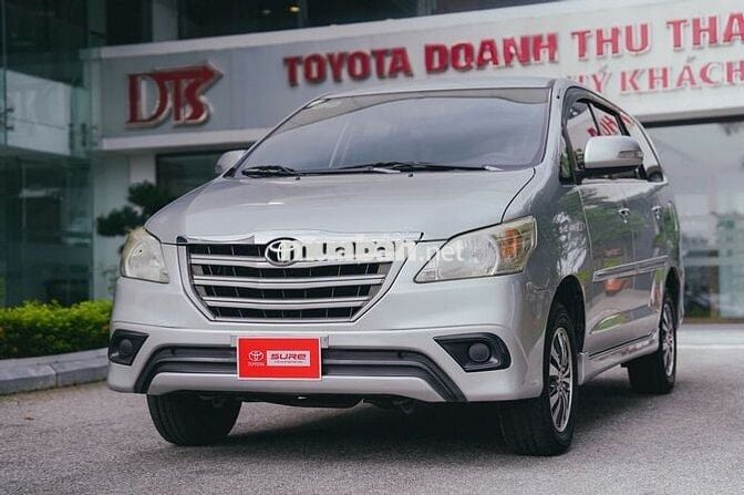 Toyota Innova 2015 2.0E - 230000 km