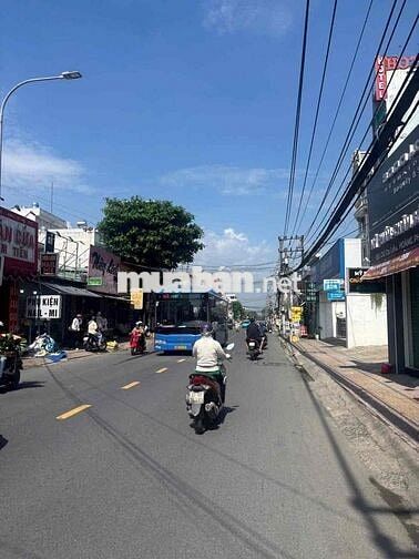 Cho thuê 5 x22-2 lầu -4 phong -sân phơi -dg xe hơi -Xat chợ Đại hải