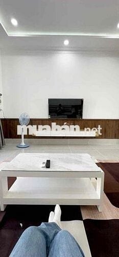 Siêu phẩm nhà đẹp 1 trệt lầu kiên cố vừa mới hoàn thiện.