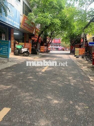 Bán nhà Phúc Diễn - 48m - ôtô vào - 1 nhà ra phố - 8 tỷ hơn Bán nhà Phúc Diễn - 48m - ôtô vào - 1 nhà ra phố - 8 tỷ hơn