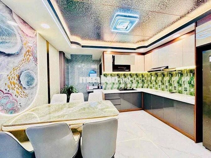 🏡 Nhà Đẹp Ngã Tư ga giáp gò vấp