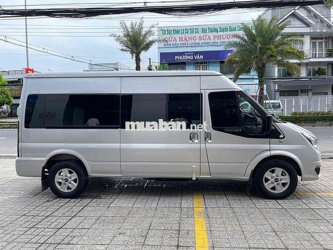 Ford Transit 2024 Siêu chuẩn có hỗ trợ góp