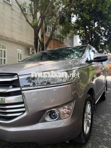 Toyota Innova 2018 2.0E - 165000 km