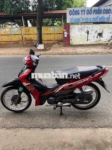 thanh lý eligent 50 dk 2022 máy zin .