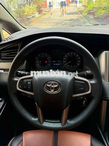 Toyota Innova 2018 2.0E - 165000 km