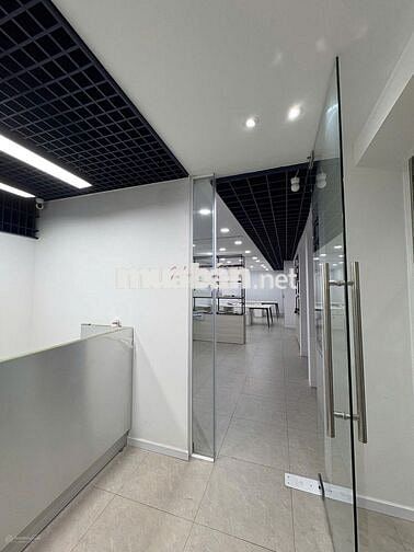 SẬP SÀN NGANG 8M NGUYỄN THỊ MINH KHAI Q1 GIÁ CHỈ CÓ 5X !!!!