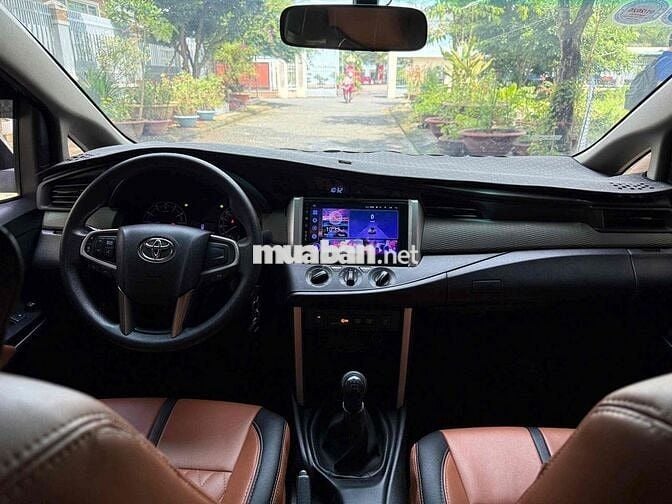 Toyota Innova 2018 2.0E - 165000 km