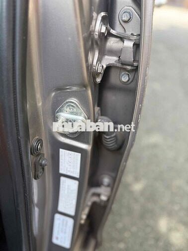 Toyota Innova 2018 2.0E - 165000 km