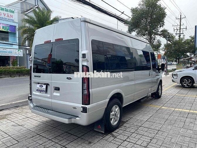 Ford Transit 2024 Siêu chuẩn có hỗ trợ góp