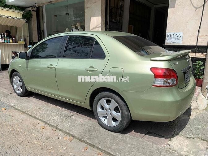 Toyota Yaris 2007 1.3 AT - 89000 km