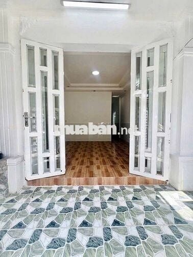 Cần bán gấp căn nhà cấp 4 ở xã Bà Điểm , Hóc Môn 70m2 SHR giá 870tr