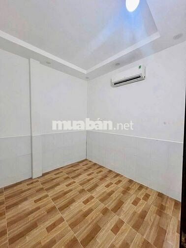 Cần bán gấp căn nhà cấp 4 ở xã Bà Điểm , Hóc Môn 70m2 SHR giá 870tr