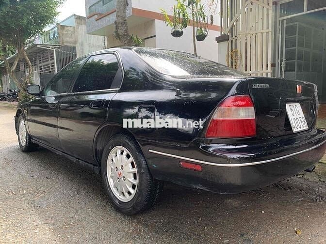 Honda Accord 1994 2.0 MT - 10000 km
