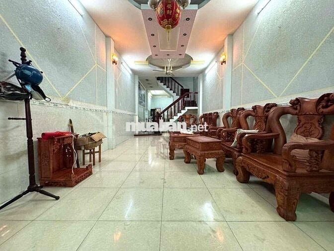 CHO THUÊ NHÀ LÀM CHDV 7PN CÓ THỂ CẢI TẠO ĐC 9PN GIÁ CHỈ 31TR500