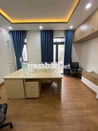 Chính Chủ Cho Thuê Nhà 5 Lầu. Thích Hợp Công Ty . Văn Phòng . Spa...