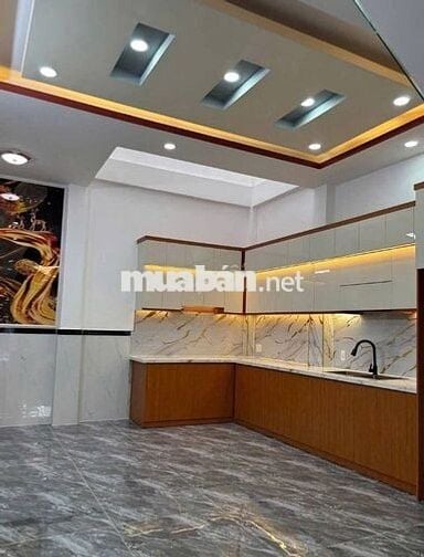Bán Bà Điểm Hóc Môn - Nhà đẹp xây 1 trệt, 3 lầu - Đường rộng 10m thông