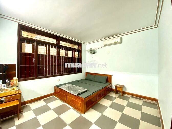 Cho thuê Nhà nguyên căn nội thất gỗ xịn 2pn Châu Văn Liêm- Vĩnh Nguyên