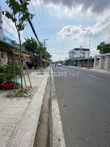 Bán nhà mặt phố Phạm Thị Giây, 6,5 tỷ, 58m2, giá siêu hời, Q. Hóc Môn,