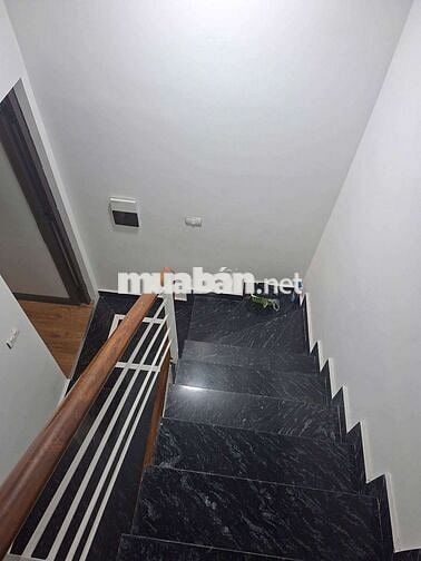 VIP Nguyễn Lương Bằng, diện tích 33m2, 6 tầng, mặt tiền 4m, giá 15 tỷ