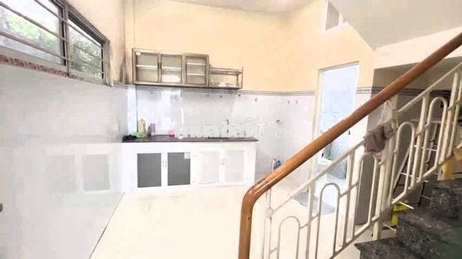 Cho thuê nhà mặt tiền p.Linh Đông, vị trí đẹp kinh doanh thuận lợi