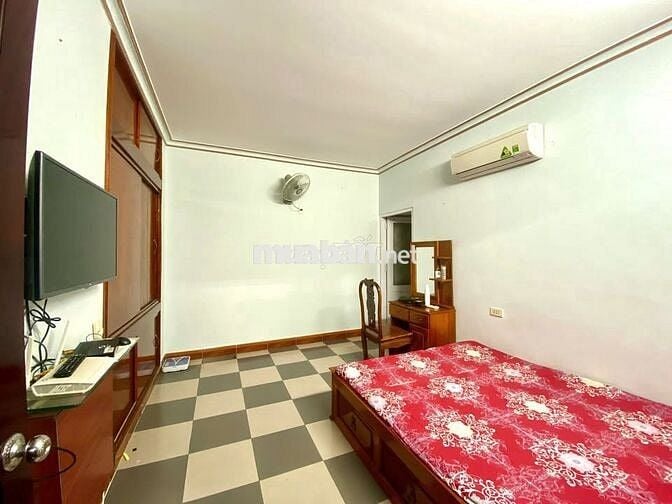 Cho thuê Nhà nguyên căn nội thất gỗ xịn 2pn Châu Văn Liêm- Vĩnh Nguyên