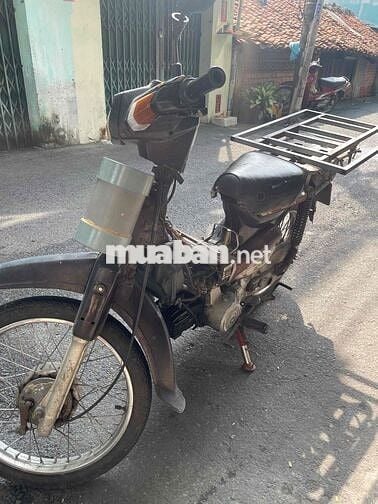 xe Dream CPI đai loan ( có baga chở hàng sẵn )