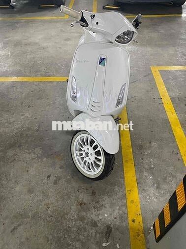 Vespa Justin Bieber 150cc