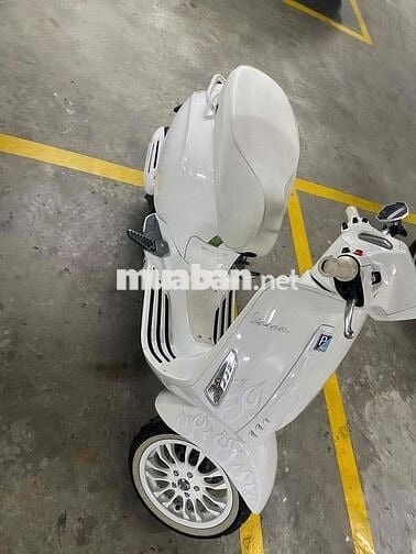 Vespa Justin Bieber 150cc