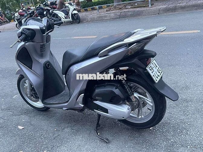 Honda SH 125 2018 mới 90% Bstp chính chủ