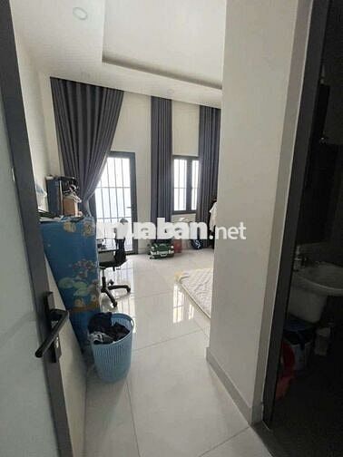 Siêu đẹp 4x20. 1 trệt 1 lửng 2 lầu 4 phòng ngủ 5vc