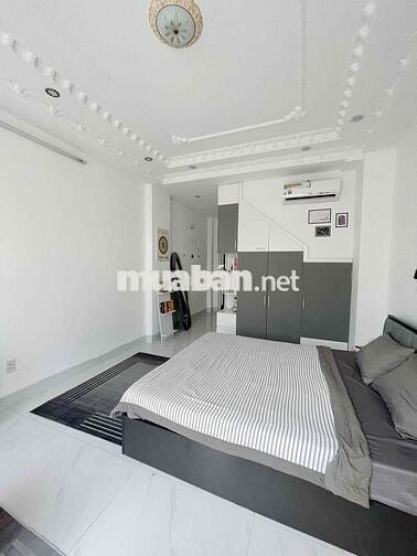 STUDIO BAN CÔNG-FULL NT-FULL DECOR