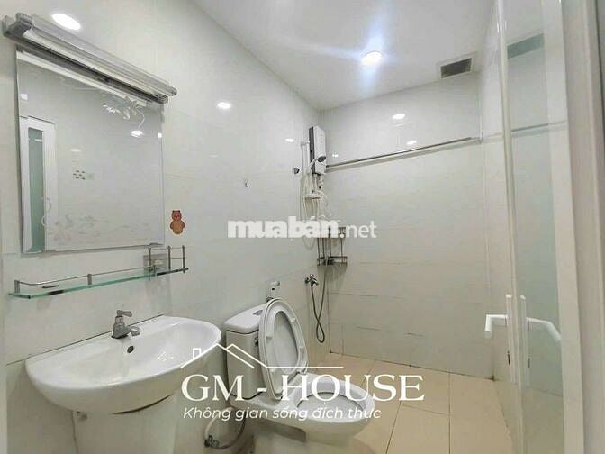 Trống sẵn phòng Ban công Full nt ngay chợ Bà Chiểu Bình Thạnh