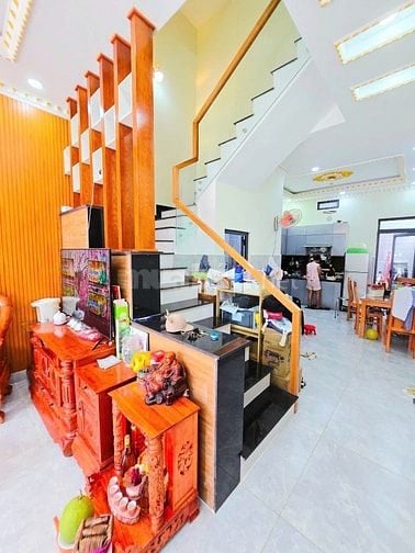 SOS! BÁN NHÀ ĐOÀN VĂN BƠ, PHƯỜNG 16, QUẬN 4, GIÁ TỐT CHỈ: 3 tỷ750 TL