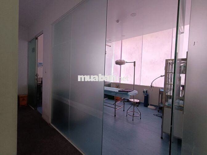 MẶT BẰNG CHO THUÊ HỢP TÁC KẾT HỢP GÓC MẶT TIỀN – TRUNG TÂM QUẬN 1