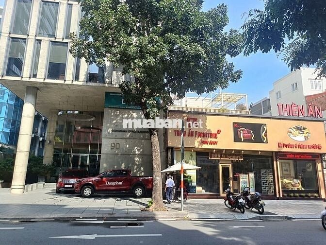 MẶT BẰNG CHO THUÊ HỢP TÁC KẾT HỢP GÓC MẶT TIỀN – TRUNG TÂM QUẬN 1