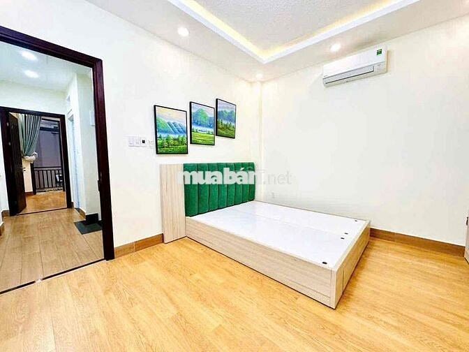 Giáp Phú Nhuận, Nhà ~50m2, 5 tầng 5PN, hẻm 6m, Nguyễn Văn Đậu, ở ngay