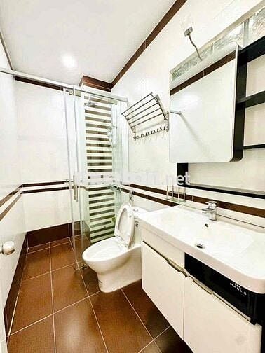 Giáp Phú Nhuận, Nhà ~50m2, 5 tầng 5PN, hẻm 6m, Nguyễn Văn Đậu, ở ngay