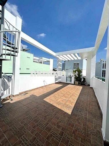 Giáp Quận 1, DT lớn 90m2, nhà 3 tầng 3PN, Hoàng Hoa Thám Bình Thạnh