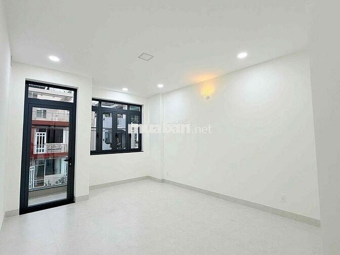 Nhà Mới MTKD HUỲNH VĂN MỘT.DT:4 X 20 Trêt 2Lau 4PN 5wc