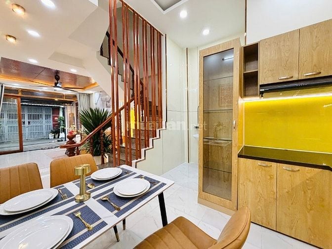 CHÍNH CHỦ BÁN NHÀ PHẠM VĂN CHIÊU ĐÚC 2 LẦU HẺM XE HƠI GIÁ MỀM