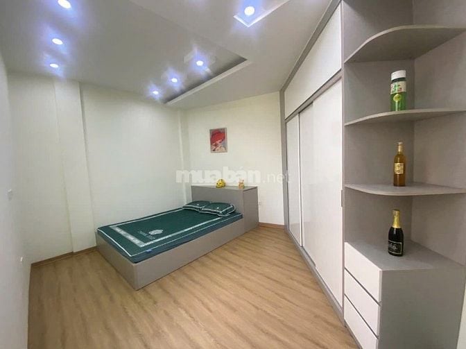 CHO THUÊ NHÀ PHỐ BẠCH MAI, HAI BÀ TRƯNG Diện tích 32m2 x 5 tầng, 3PN 