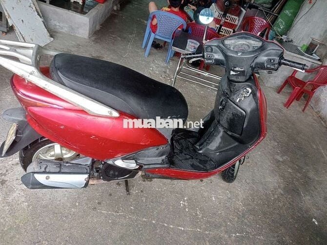 Nhà mình dư xe của Mẹ, cần bán ạ
