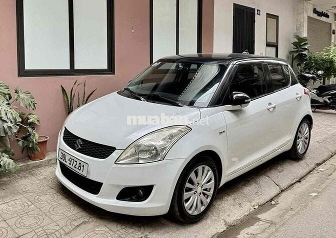 Suzuki Swift 2015 1.4 AT - 50000 km