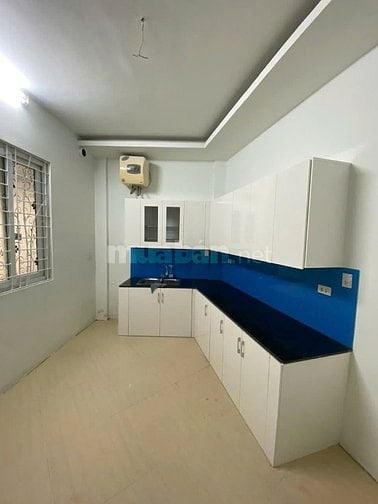 CHO THUÊ NHÀ PHỐ BẠCH MAI, HAI BÀ TRƯNG Diện tích 32m2 x 5 tầng, 3PN 
