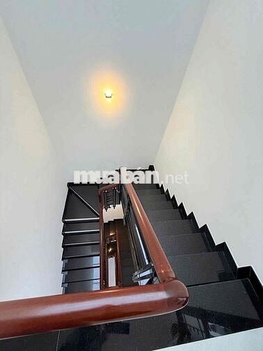 Nhà Mới MTKD HUỲNH VĂN MỘT.DT:4 X 20 Trêt 2Lau 4PN 5wc