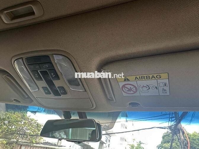 Kia Sedona 2019 Deluxe D - 80000 km