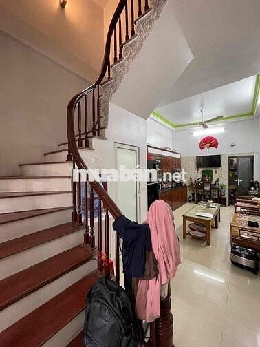 Siêu phẩm Gia Quất – 35m² x 4T, ô tô vào nhà, ở ngay, giá chỉ hơn 5 tỷ