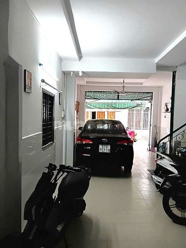 Nhà bán  giá rẻ, thu nhập cao ! đường Lê Văn Sỹ, Phường 12, Quận 3