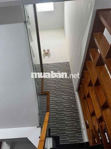 hàng ngộp chính chủ bán nhà 2 lầu tỉnh lộ 43 Bình Chiểu Thủ