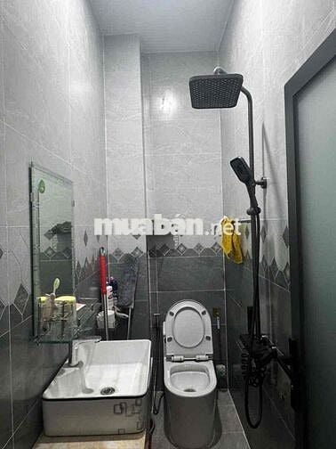 hàng ngộp chính chủ bán nhà 2 lầu tỉnh lộ 43 Bình Chiểu Thủ